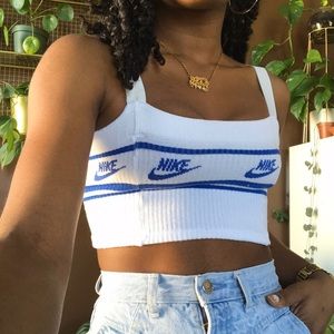 White Striped Nike Crop Top ✨